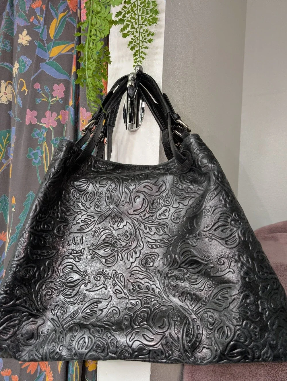 Isadora Italy black leather tote